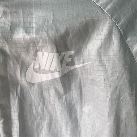 Gray and White Nike Windbreaker Zip Up Jacket - Picture 3 of 7